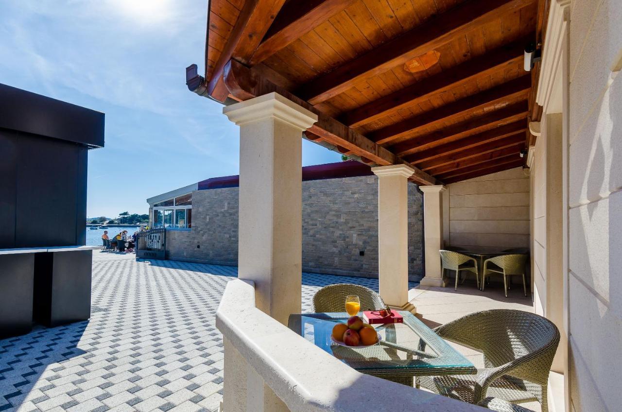 Apartments Kanjuo By The Sea Млини Экстерьер фото